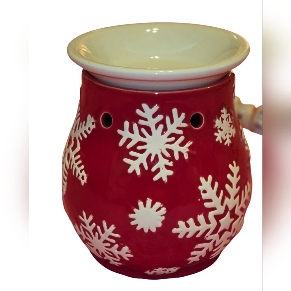 Wax Warmer Red With White Snowflakes & White Melting Dish